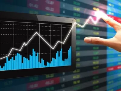 رشد بانکی ها بورس را صعودی کرد (۱۵ دی)