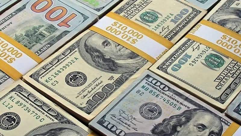 کاهش نرخ ارز و افت قیمت خودرو