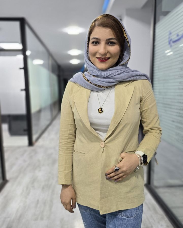مینا غضنفریان
