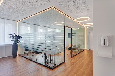 پارتیشن شیشه ای اداری