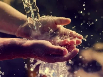 متأسفیم ؛ آینده فرزندان ایران به باد رفت