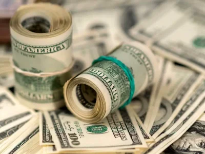 پیش بینی قیمت دلار برای فردا دوشنبه ۵ آبان ماه اعلام شد