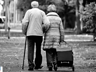 کسر ۲ میلیون تومان از مستمری ناچیز؛ خشم بازماندگان تامین اجتماعی فوران کرد