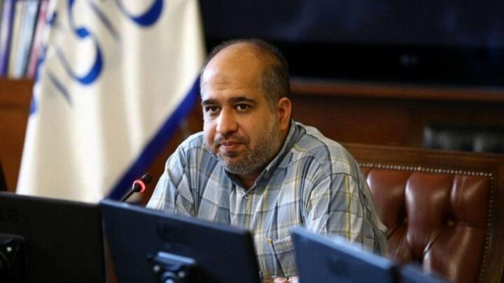 استثنا کردن واردات گوشی‌های لوکس در شرایط مضیقه ارزی قابل دفاع نیست