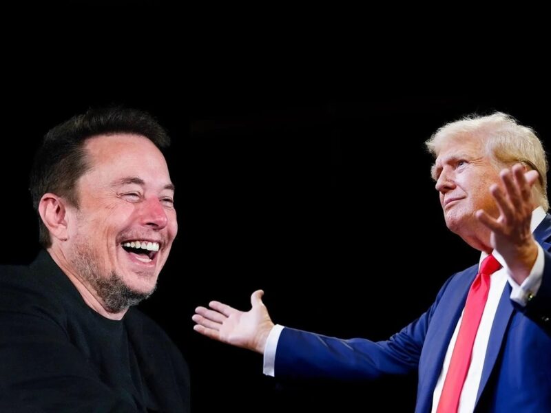 ترامپ و ماسک با بوقلمون در هواپیما سوژه شدند + عکس