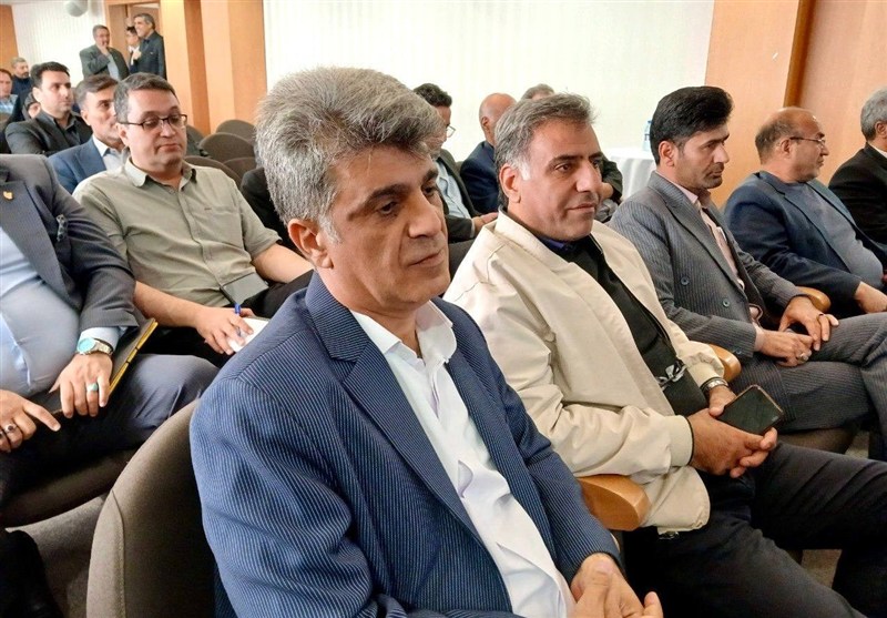 تشکل‌های مردمی کارگری بهترین گزینه برای رفع چالش‌های کارگران و بازنشستگان