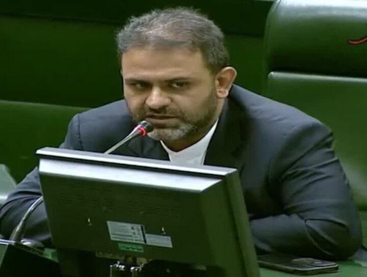 توضیحات عضو هیئت رئیسه مجلس درباره روند اعلام وصول طرحهای نمایندگان