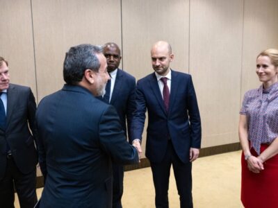 دیدار عراقچی و وزیر خارجه فرانسه/ ژان نوئل بارو: از ایران می‌خواهیم که هر چه زودتر به میز مذاکره بازگردد