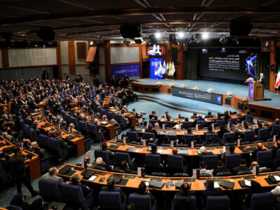 عارف: آینده اقتصاد ایران، دیجیتال است