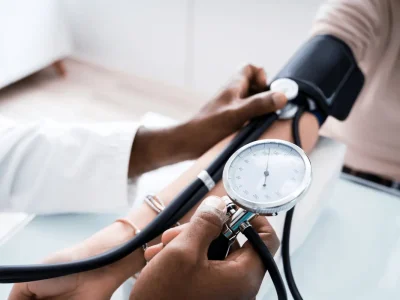 فشار خون بالا؛ علت، درمان و پیشگیری طبیعی