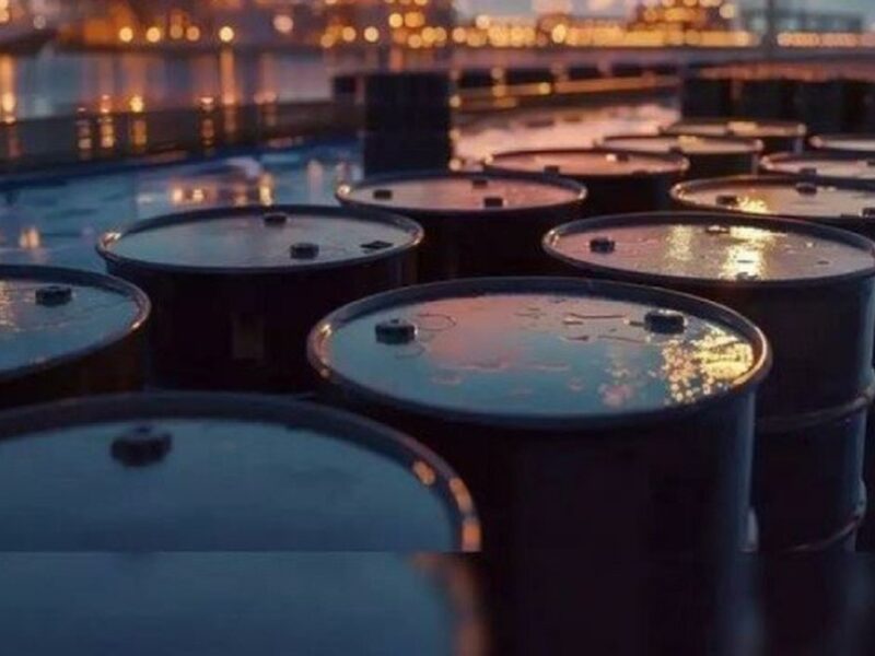 قیمت جهانی نفت امروز یکشنبه ۹ آذر ۱۴۰۴ / برنت ۶۲ دلار و WTI به ۵۸ دلار رسید