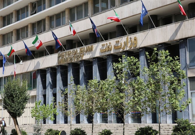 نامه سازمان بورس به وزیر نفت: نرخ خوراک پتروشیمیها شفافسازی شود