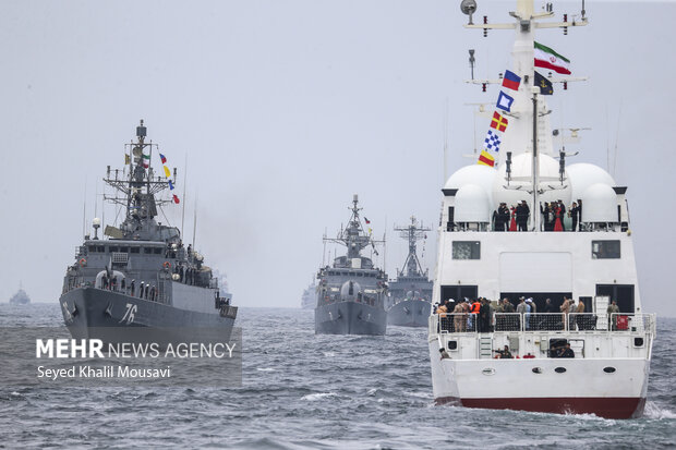 نیروی دریایی ارتش؛ سپر آهنین ایران در آبهای جهان