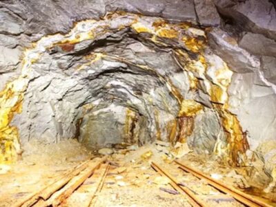 کشف یک ثروت عظیم در ایران/ معدنی با ۶۱ میلیون تن طلا در ایران کشف شد