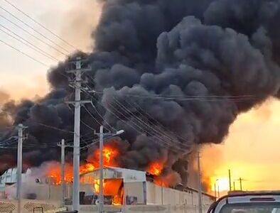 آتش‌سوزیِ شهرک صنعتی یزد مهار شد