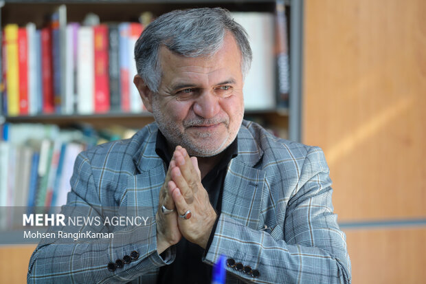 امانی: سازمان اقتصاد اسلامی سالانه چند همت وام قرض الحسنه می‌دهد