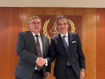 اولیانوف با گروسی درباره برنامه هسته ای ایران رایزنی کرد