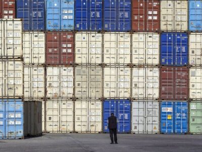 برداشتن محدودیت کارت بازرگانی / واردات آزاد شد!