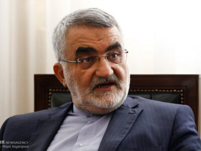 بروجردی: عدم صدور ویزا برای تماشاگران ایرانی برخلاف اصول دیپلماتیک است