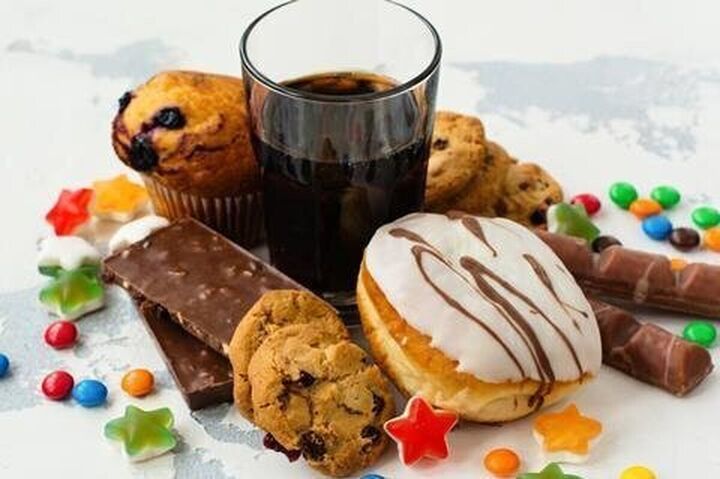 بیش از دو برابر استاندارد جهانی شکر میخوریم!