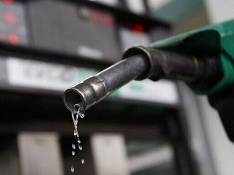 جزئیات تصمیم جدید بنزینی دولت / مهلت معرفی خودروی سهمیه‌دار اعلام شد