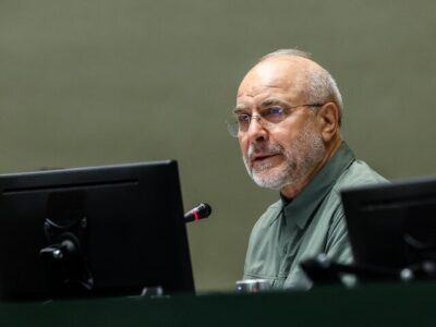 حفظ قدرت خرید مردم و پاسخ به مطالبات معیشتی وظیفه فوری مسئولان است