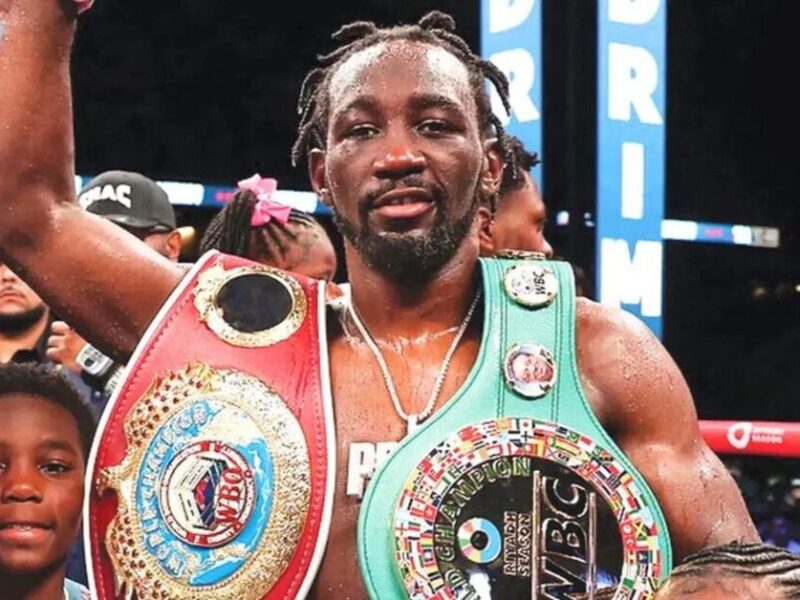 خداحافظی قهرمان دست‌نیافتنی بوکس /کرافورد در اوج رفت