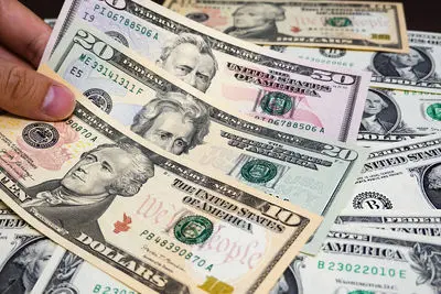 زمان حراج بعدی سکه طلا اعلام شد+ جزییات دلار آزاد همچنان صعودی/ دلار آزاد به 130 هزار تومان میرسد؟