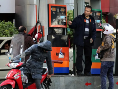 سقف ذخیره بنزین تثبیت شد/ سهمیه‌های مازاد حذف می‌شوند