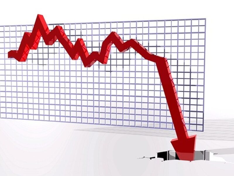 سقوط آزاد بورس/ شاخص ۱۰۰ هزار واحد ریخت