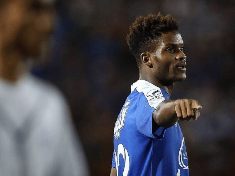 شوک ناگهانی به استقلال/ فسخ یکطرفه قرارداد دیدیه اندونگ