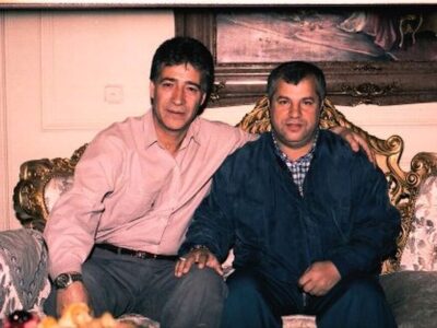 عکس‌های زیر خاکی از علی پروین و ناصر حجازی در آزمایشگاه!