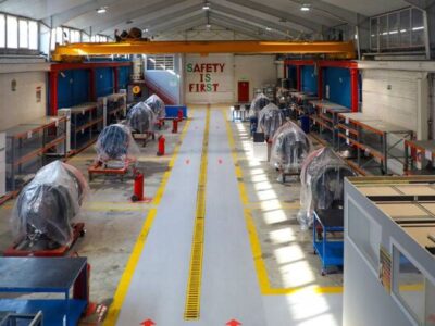 قشم ایر تحریمها را شکست؛ کارگاه پیشرفته تعمیر موتور افتتاح شد