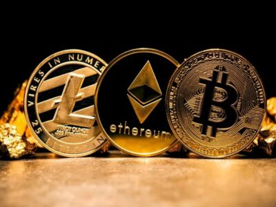 قیمت تمامی ارز‌های دیجیتال امروز دوشنبه ۱۰ آذر ۱۴۰۴ / بیت‌کوین کاهش یافت