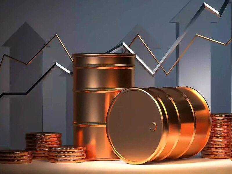 قیمت جهانی نفت امروز دوشنبه ۱ دی ۱۴۰۴ / افزایش مختصر قیمتها در پی تنشهای ژئوپلیتیک