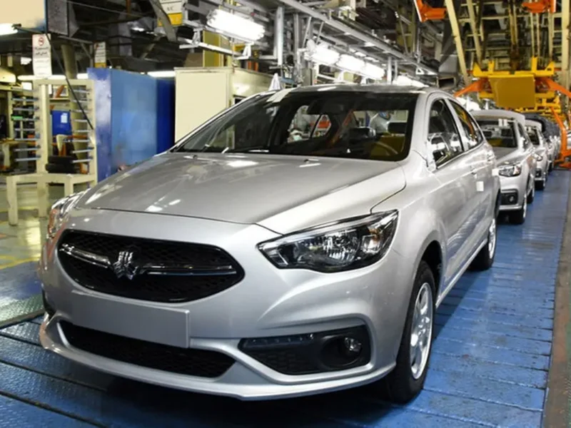 قیمت روز محصولات ایران خودرو و سایپا/ قیمت دنا پلاس، پژو ۲۰۷ و شاهین پلاس امروز چهارشنبه ۱۹ آذر ۱۴۰۴ چقدر شد؟