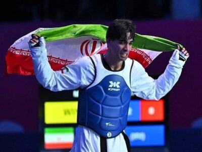 مدال طلای مسابقات تکواندو زیر ۲۱ جهان بر گردن ابوالفضل زندی