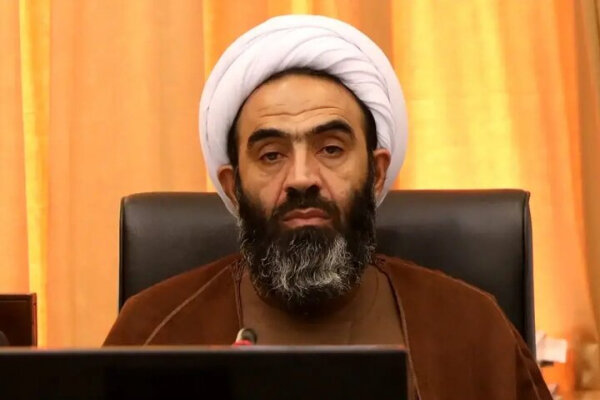 موجسواری حسن روحانی در بحبوحه مشکلات مردم؛ حنای او دیگر رنگی ندارد