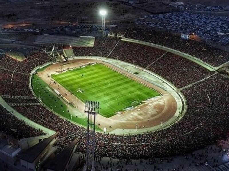 نامه جنجالی برای یک بازی حساس / دیدار تراکتور و پرسپولیس به تعویق افتاد؟