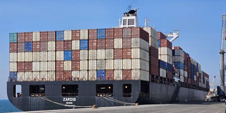 ورود ۱۶ فروند کشتی حامل کالای اساسی به بندر چابهار طی ۹ ماه