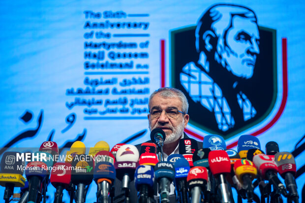 کدخدایی: مراسم سالگرد حاج قاسم در میدان امام خمینی(ره) برگزار می‌شود