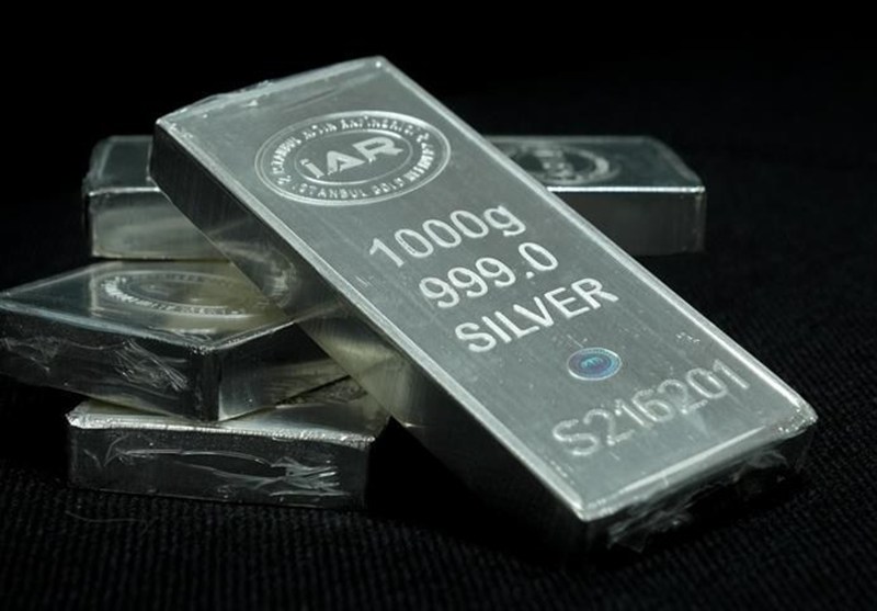 ۲.۹ تن شمش نقره در بورس کالا معامله شد