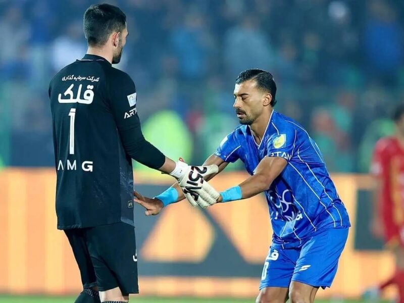 استقلال در آستانه تصمیم سخت