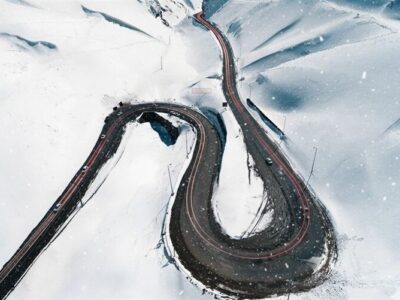 بارش برف و باران در جاده‌های ۸ استان| ترافیک سنگین در کندوان