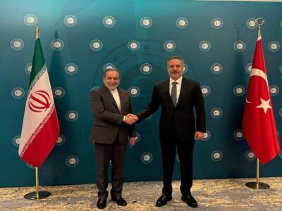 عراقچی و هاکان فیدان دیدار کردند