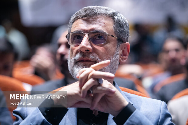 قاضیزاده هاشمی: درگیری امروز ما با دشمن، درگیری موجودیتی است