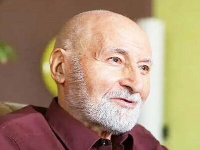 نبوی: باید به الگوی ستاد بسیج اقتصادی اوایل انقلاب بازگردیم