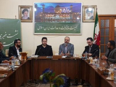 کامل نواب: شیراز به متخصصانی بدون سیاسی کاری در حل مسائل نیازمند است