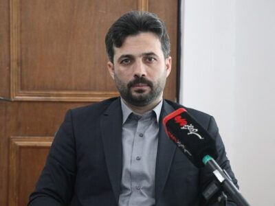 اولویت دولت باید مشکلات معیشتی باشد نه موتورسواری بانوان