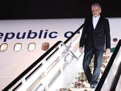 تصاویری از ورود رئیس جمهور به لرستان